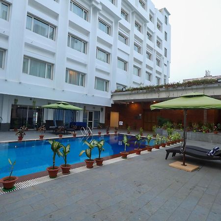 Ira By Orchid Bhubaneswar Exterior foto