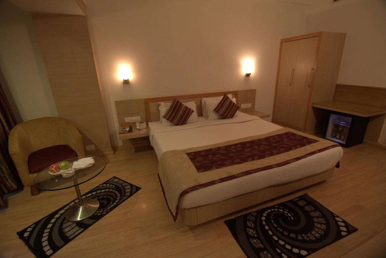 Ira By Orchid Bhubaneswar Exterior foto