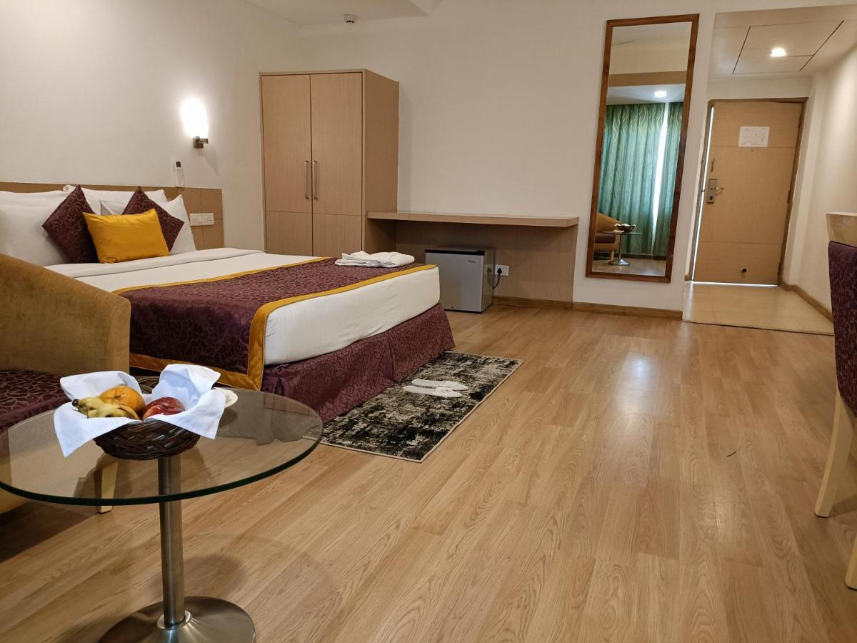 Ira By Orchid Bhubaneswar Exterior foto