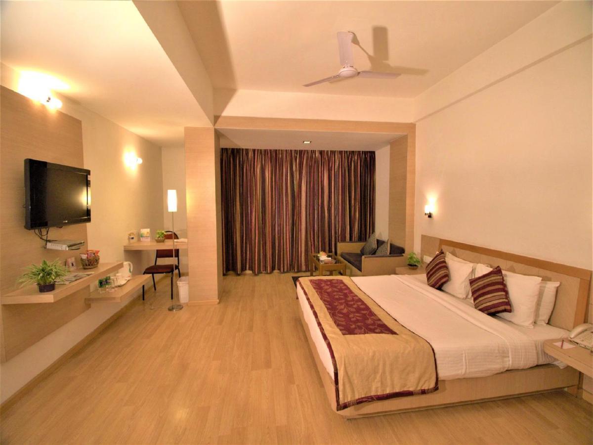 Ira By Orchid Bhubaneswar Exterior foto