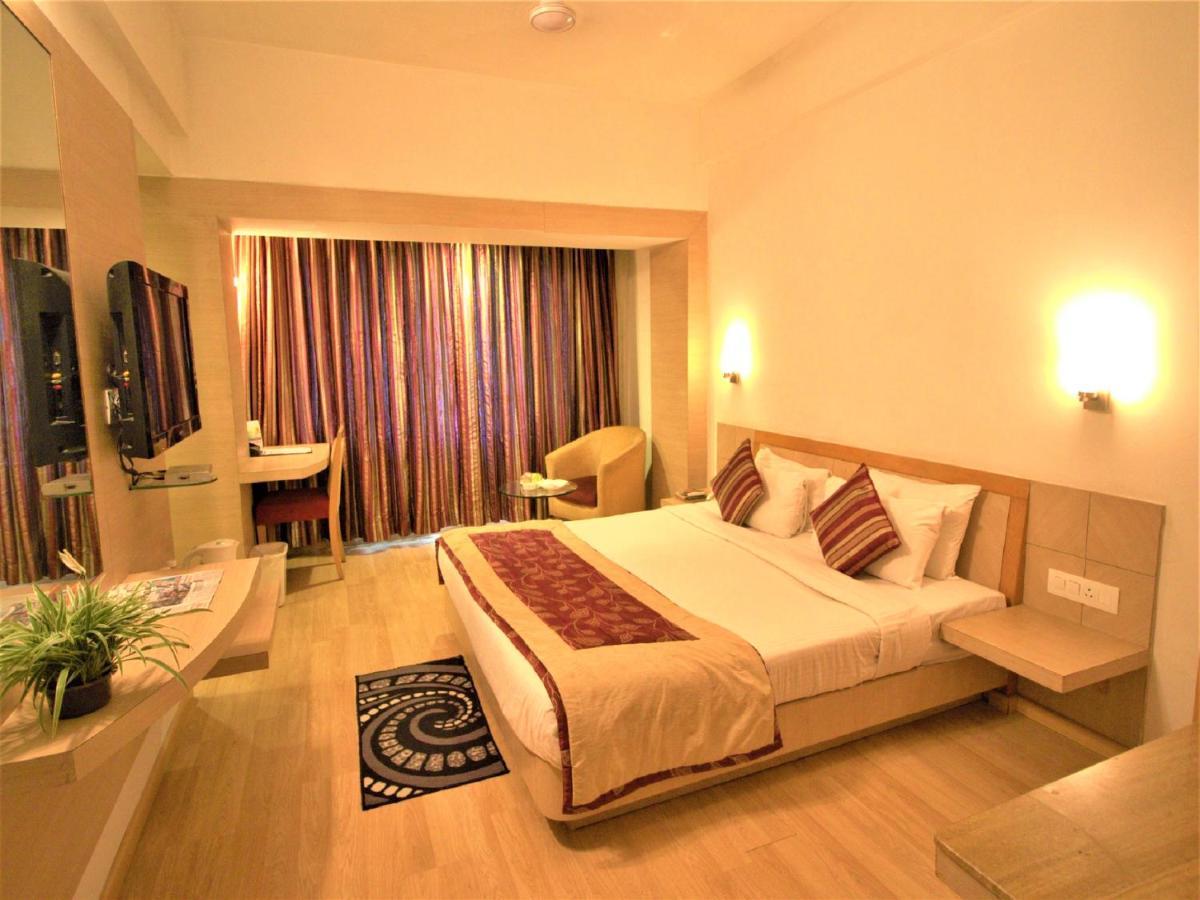 Ira By Orchid Bhubaneswar Exterior foto