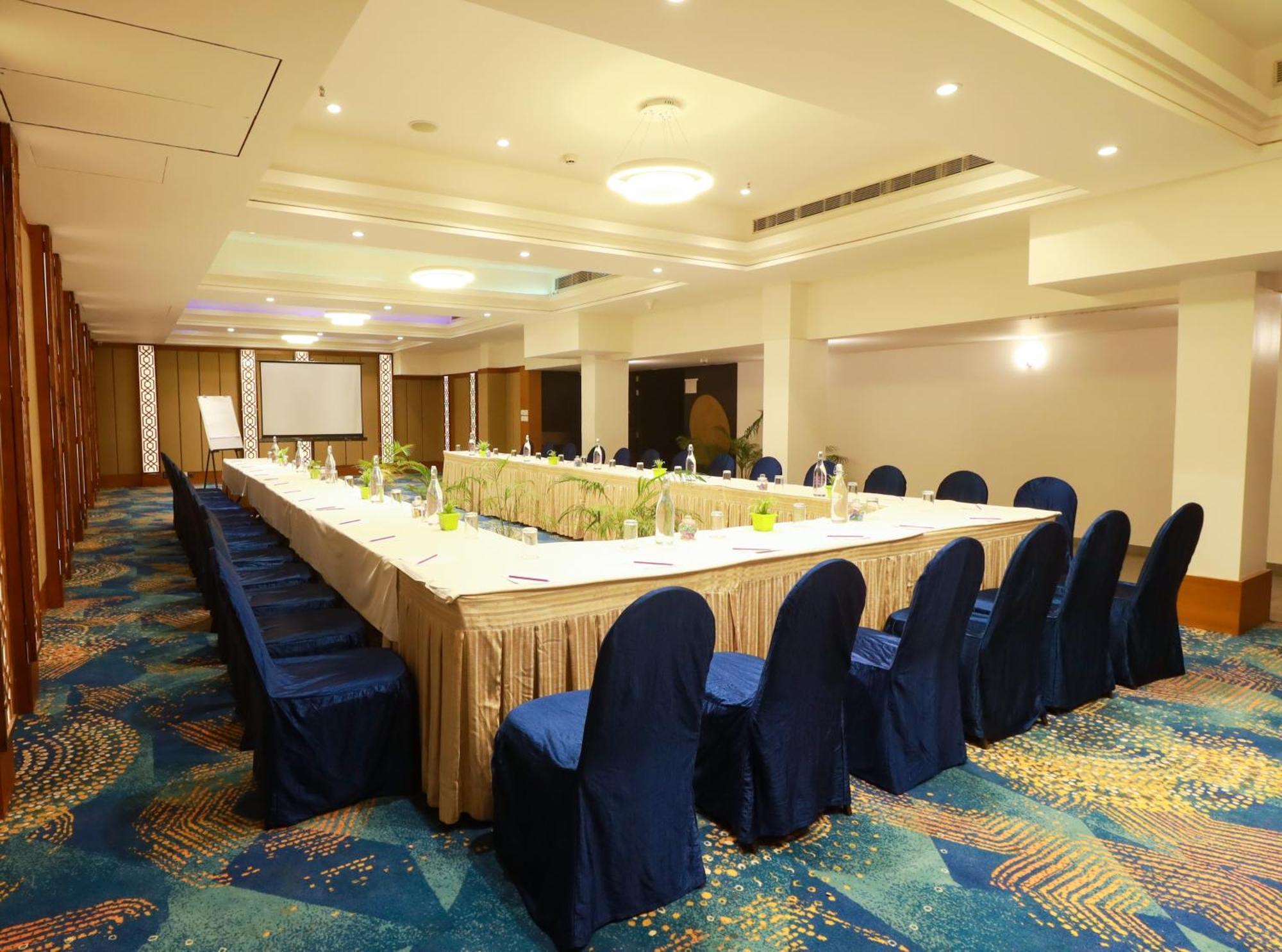Ira By Orchid Bhubaneswar Exterior foto