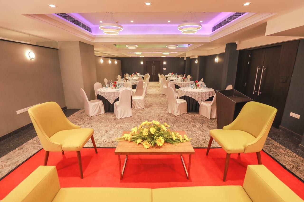 Ira By Orchid Bhubaneswar Exterior foto